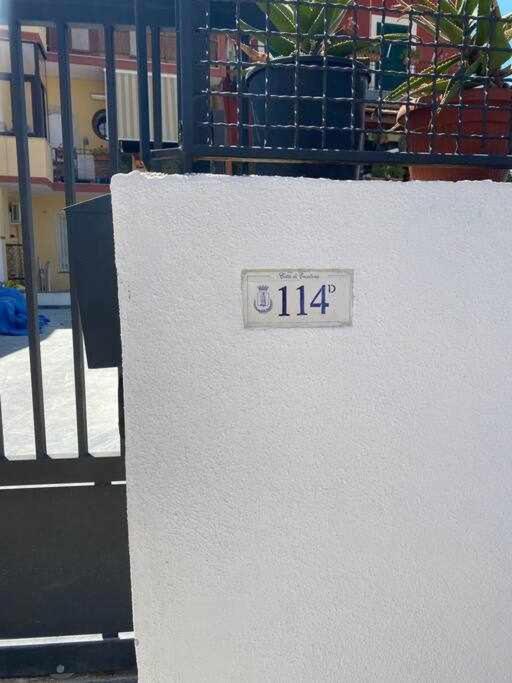 Soggiorno Tra Storia E Design La Domus Ercolano Kültér fotó